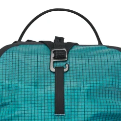Women's Distance 8 Backpack Past Season
