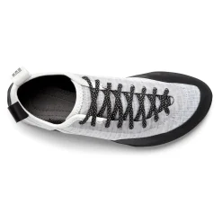 Women's Momentum Lace Climbing Shoes